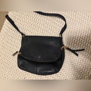 Elegant Black Crossbody Bag